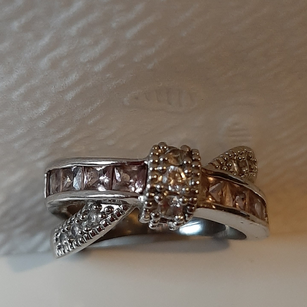 Sterling Silver 925 Vintage Estate Ring Size 7.75 (5.6g)
